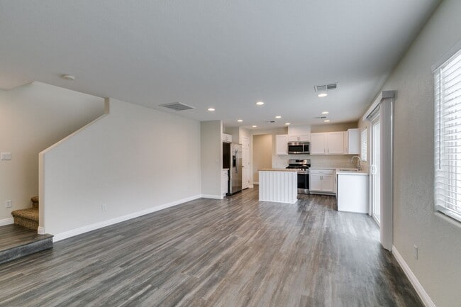 Photo - NORTH LAS VEGAS, ELDORADO 3 BEDROOM, 2.5 BA HOME, UPDATED, MOVE IN READY