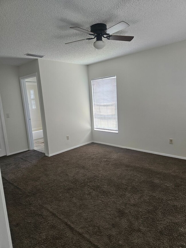 Photo - 3 Bedroom 2 Bath 2 Car Garage Deltona