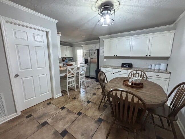 Photo - 4 BEDROOM IN NORTH  BOSSIER