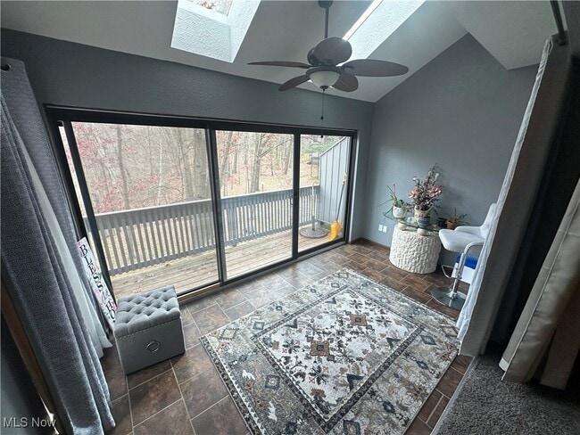 Photo - 2189 Pinebrook Trail