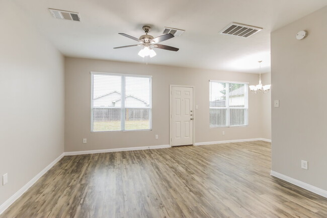 Photo - 10122 Berrypatch Ln