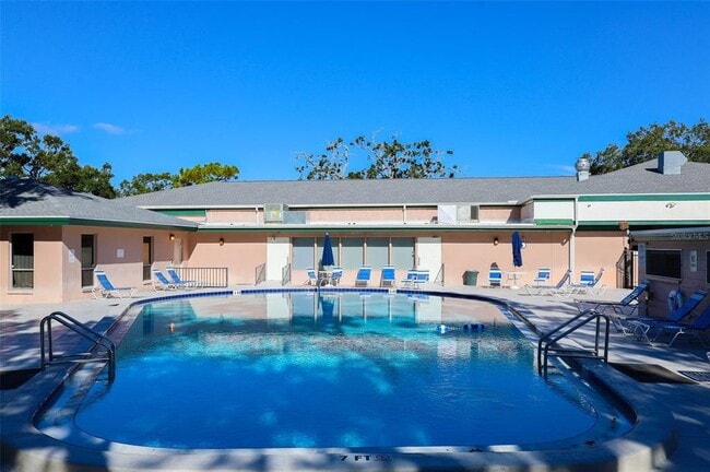 Photo - 2003 Greenbriar Blvd Unit 1