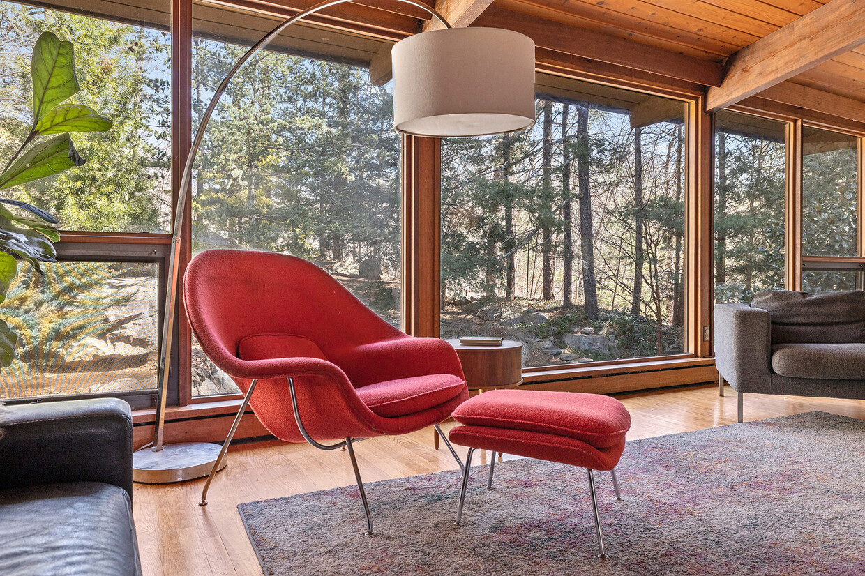 Photo - 47 Florida Hill Rd (Ridgefield, CT)