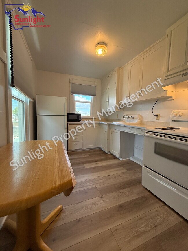 Photo - 2 Bed 1 Bath With all the Charm