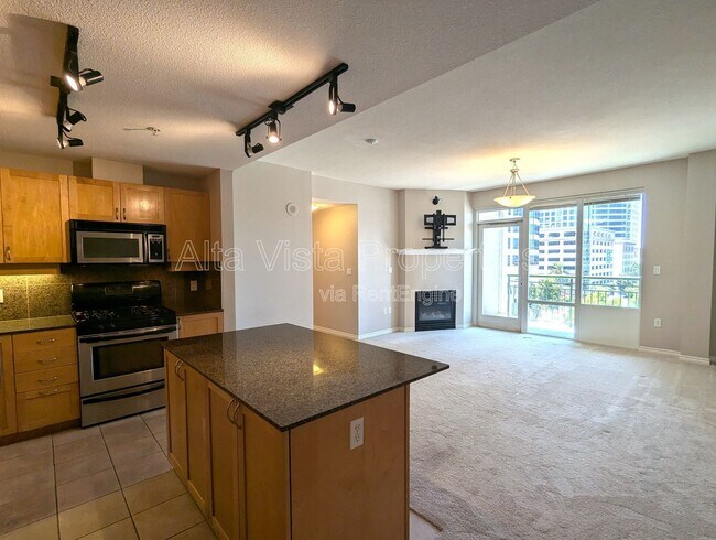 Photo - 1240 India St Unit 604