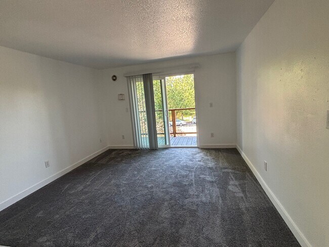 Photo - 17420 SW Shaw St Unit 40