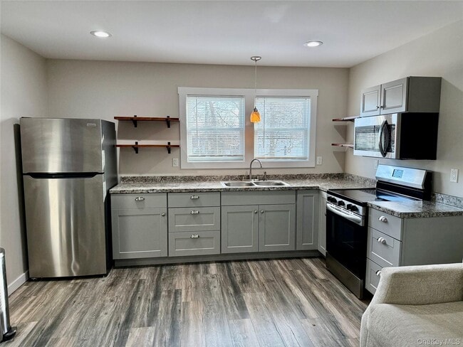 Photo - 341 Main St Unit 1B