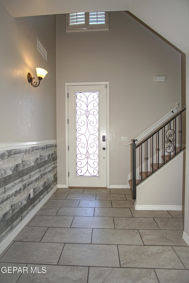 13482 Bradford St