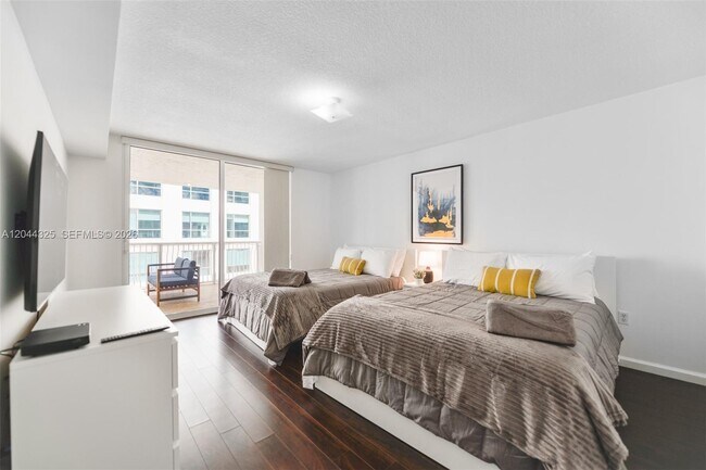 Photo - 1200 Brickell Bay Dr Unit 3614