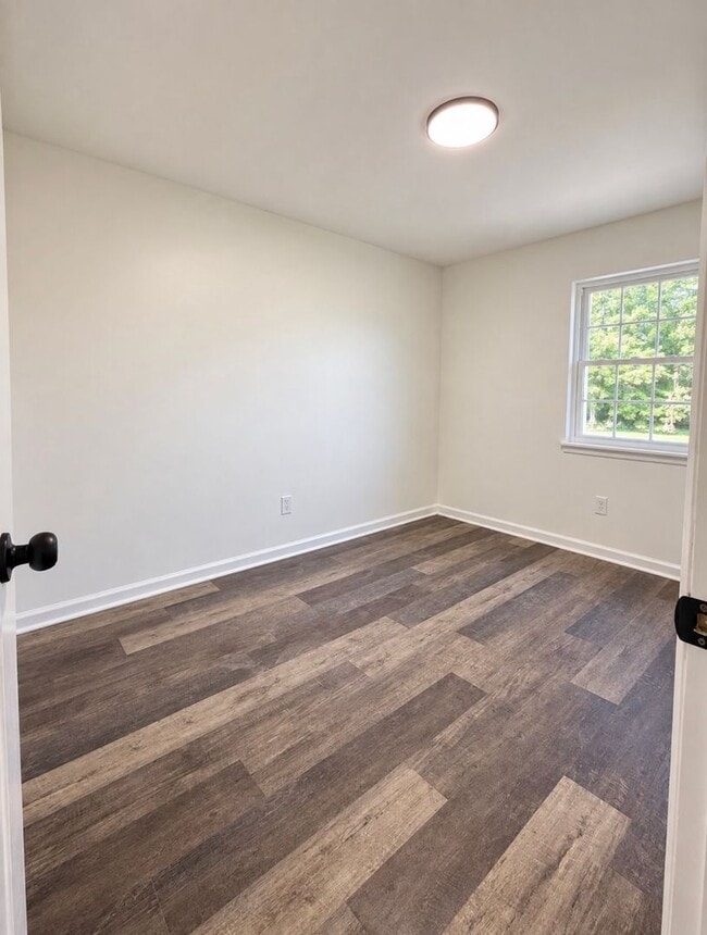 156 Urqhart Way