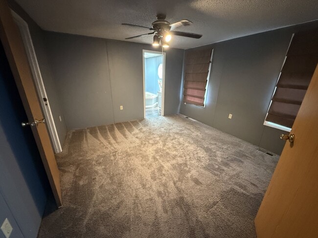 Photo - 2500 Mann Rd
