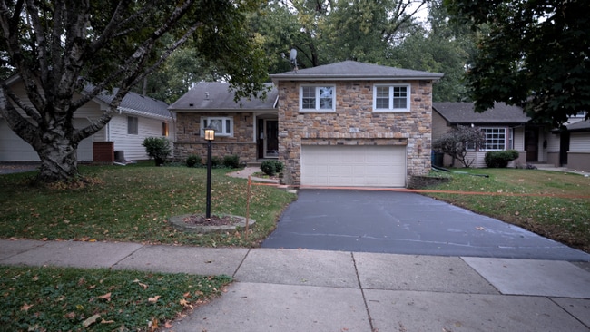 Building Photo - 178 S Milton Ave