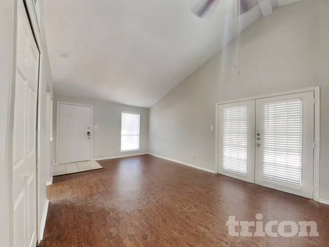 Photo - 24022 4 Sixes Ln