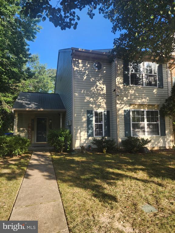 Photo - 5113 Garibaldi Pl