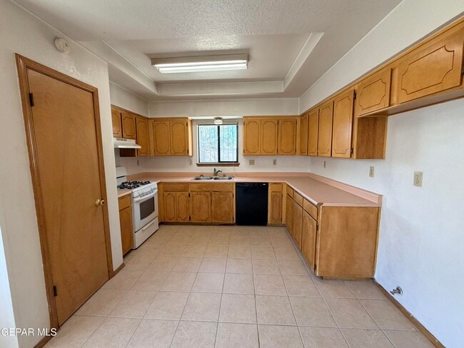 Photo - 3217 Red Sails Dr