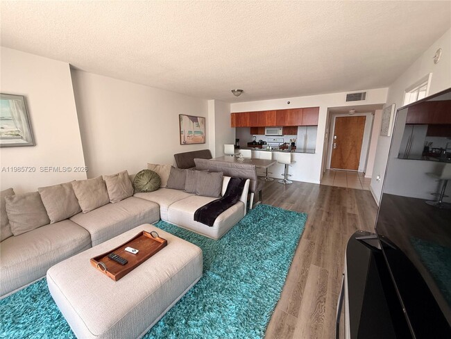 Photo - 1200 Brickell Bay Dr Unit 3621