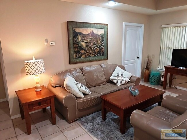 Photo - 1 Pinehurst Dr