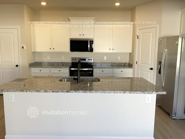 Photo - 3326 Strong Box Lane