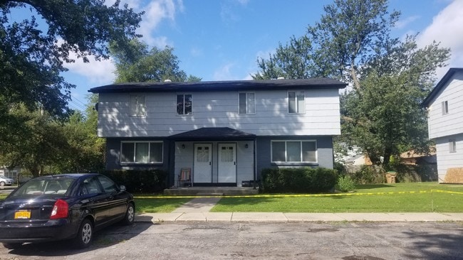 Photo - Huth Townhomes