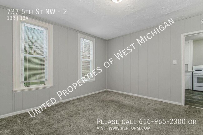 Photo - Available Now | 1 Bed, 1 Bath Upper Apartm... Unidad 2