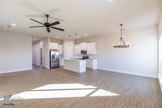 Photo - 8158 Sawdust Trl