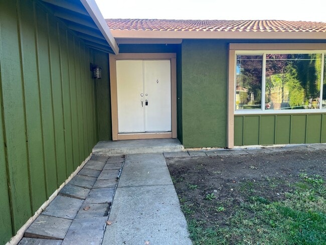 Photo - 4Bedroom House