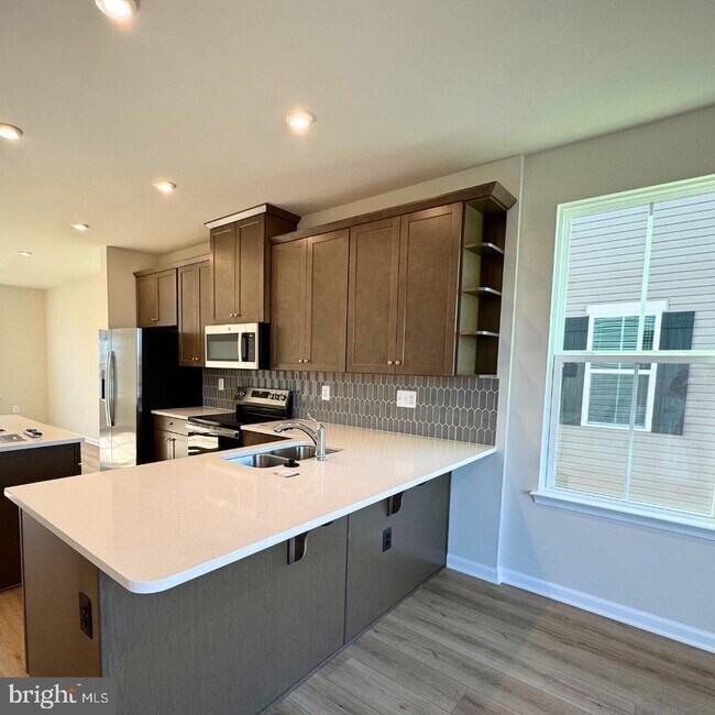 Photo - 4714 Torrey Ln