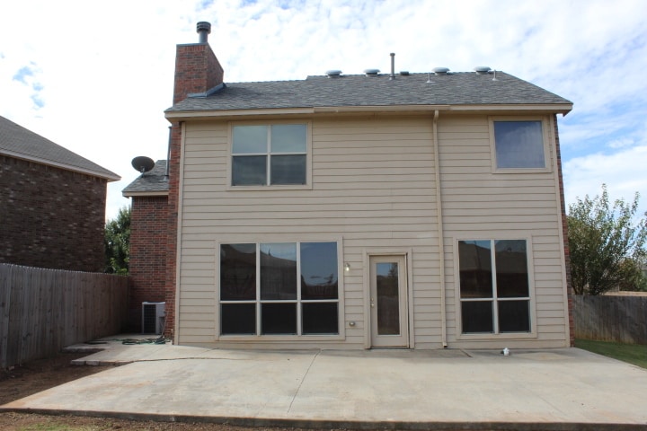 505 SW 121st Pl