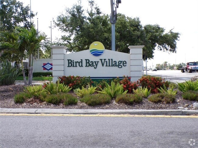 Building Photo - 634 Bird Bay Dr E Unit 102 Rental