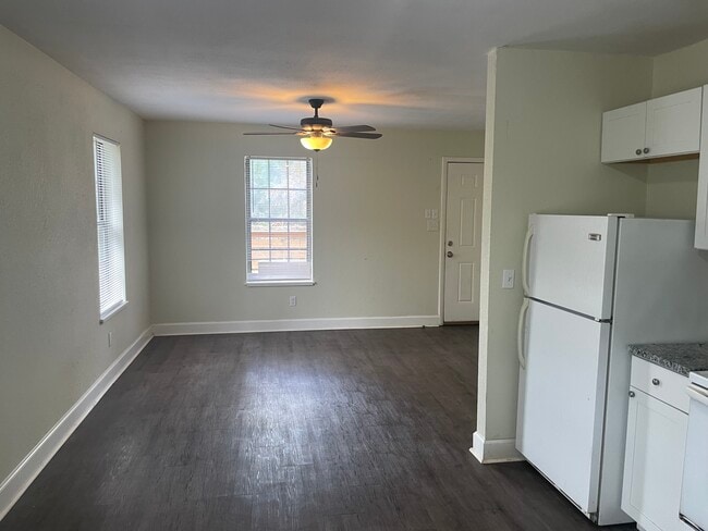 Building Photo - 6732 Apalachee Pky Unit 6732 A Rental
