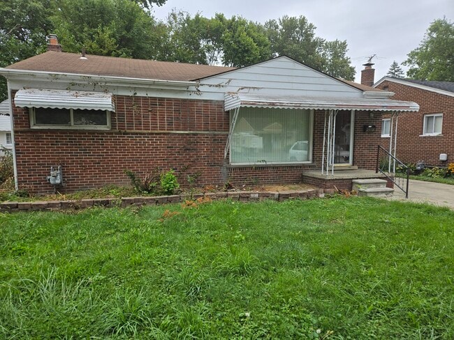 Building Photo - 29730 Birchwood St Rental