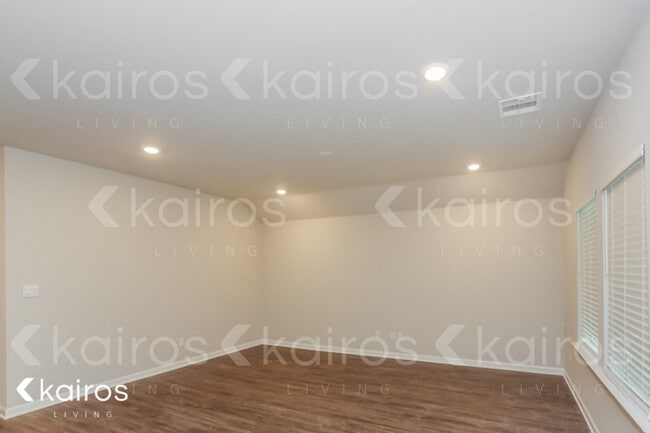 Photo - 11486 Brookwood Dr