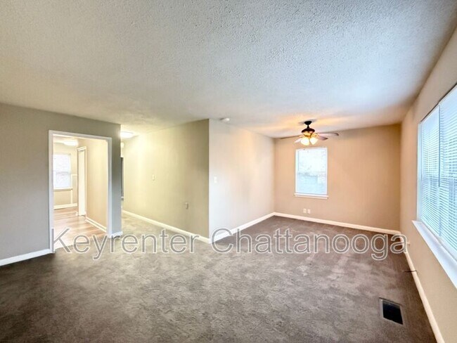 Photo - 305 Sunrise Ln Unit B