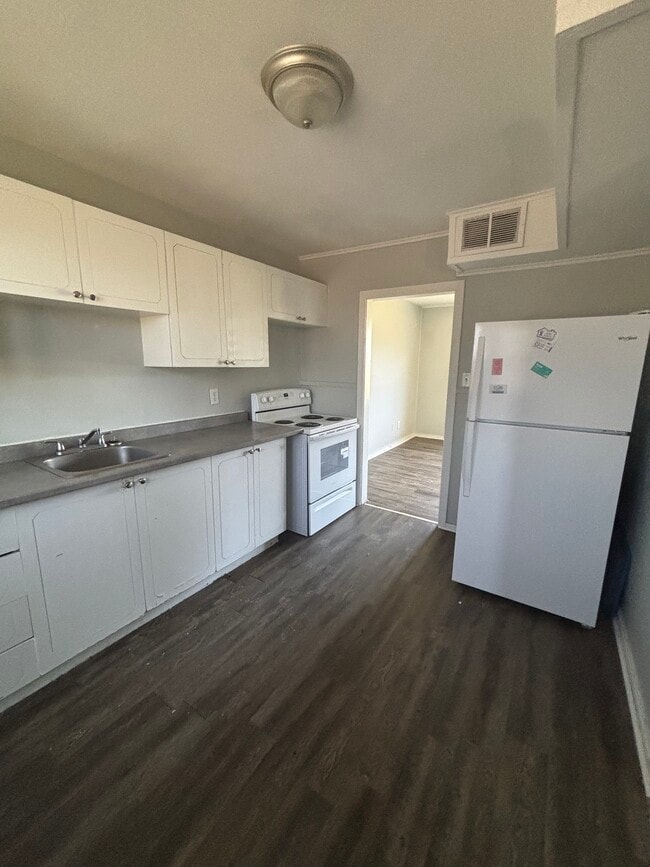 Photo - 3 Bedroom Townhome