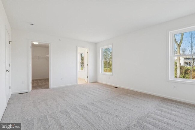 Photo - 148 SILVERSMITH Rd