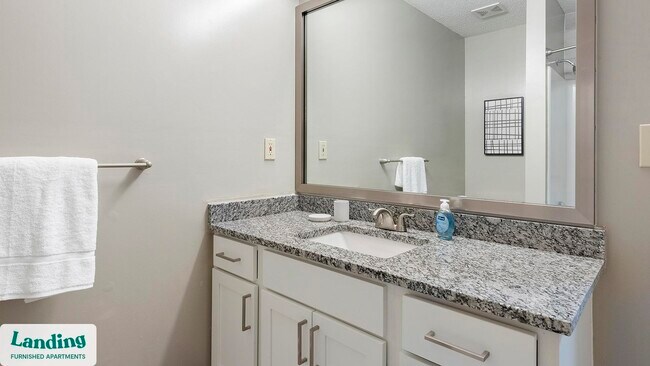 Photo - 300 Long Shoals Rd Unit 05H.1410584