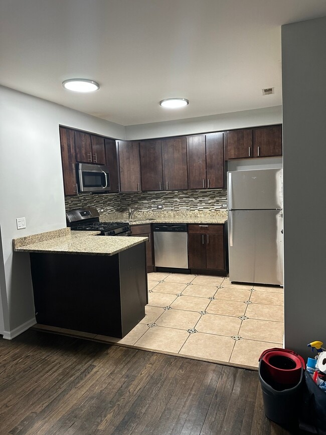 Photo - 4501 N Milwaukee Ave Unit 5120-1E