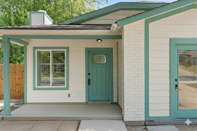 Building Photo - 6807 Trendal Ln