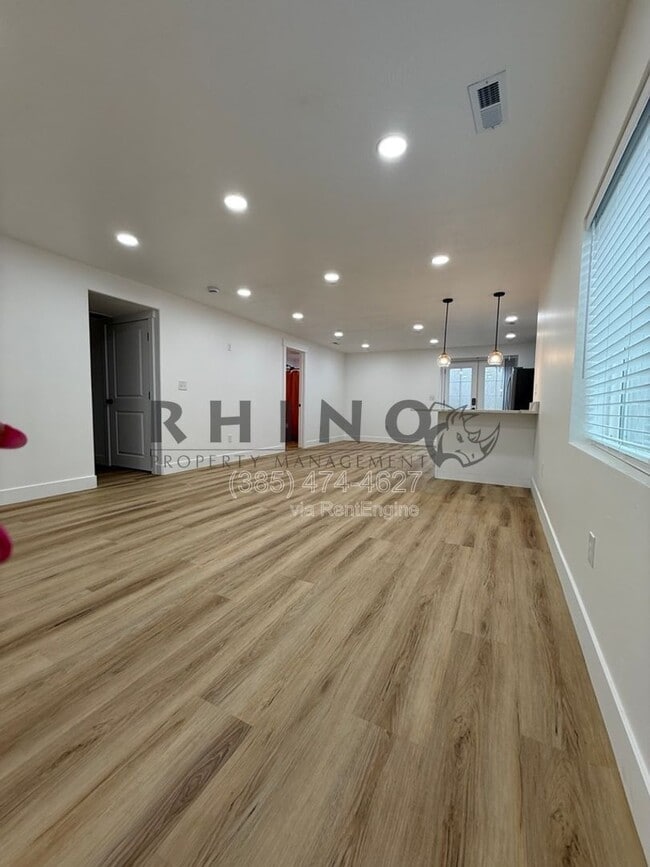Photo - 3767 N Hannah St