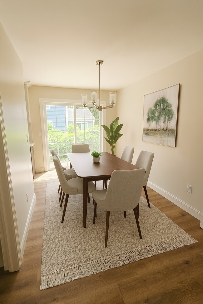 Photo - 322 Scott Ave