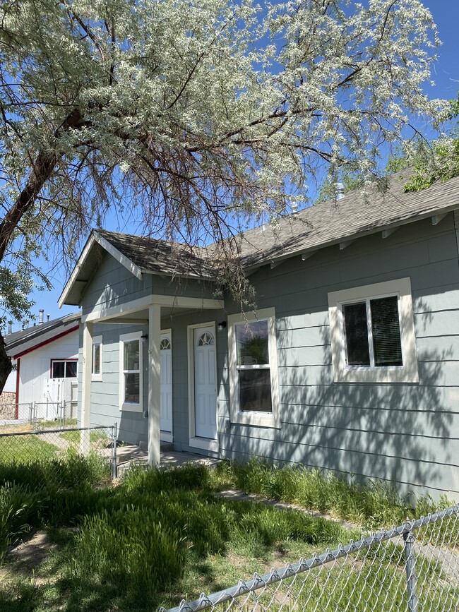 Building Photo - 70 N Nevada St Unit 70