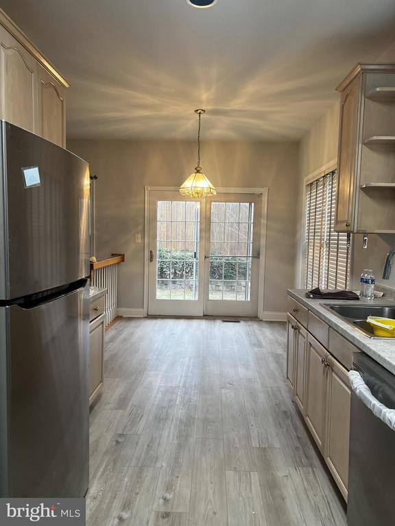 Photo - 101 Westgate Way