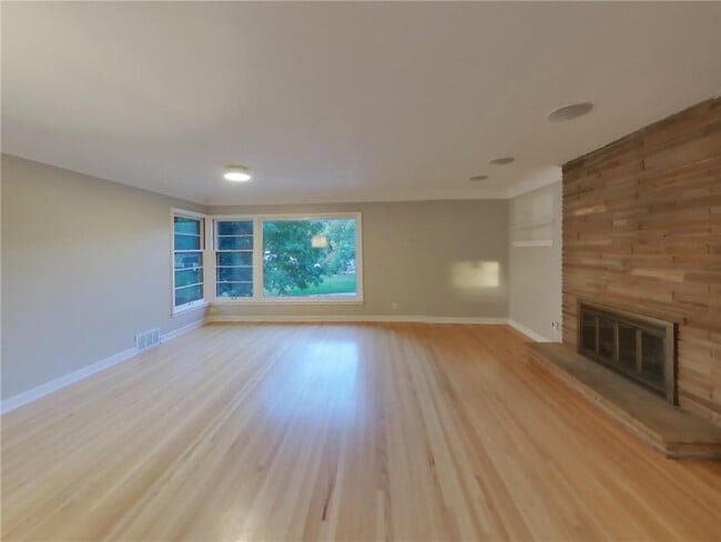 Photo - 3712 Abbott Ave N