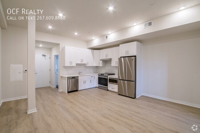 Building Photo - Modern Grays Ferry Apartment Unit 108