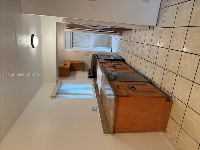 Photo - 2411 Rodman St