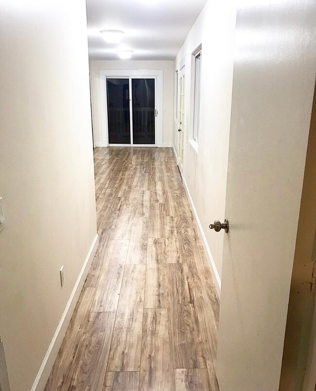 Photo - 1552 Monte St