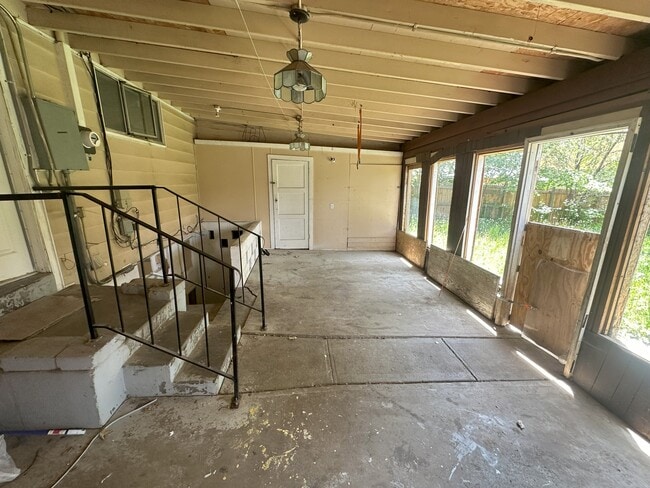 Photo - 2025 Emporia St Unit 2025-A