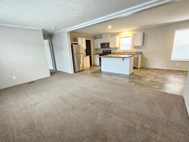 5684 Windjammer Ct