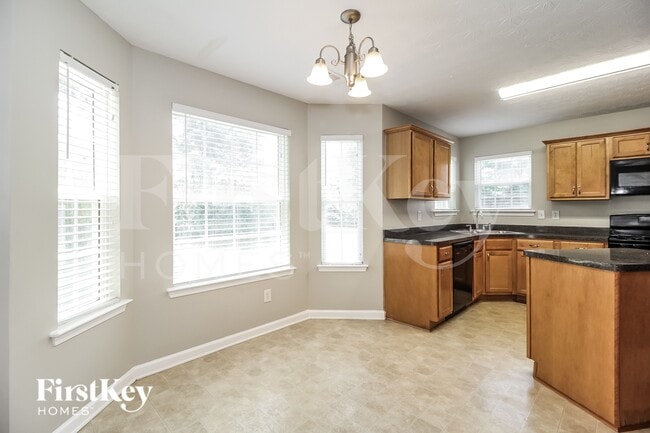 Photo - 5435 Yellow Pine Dr