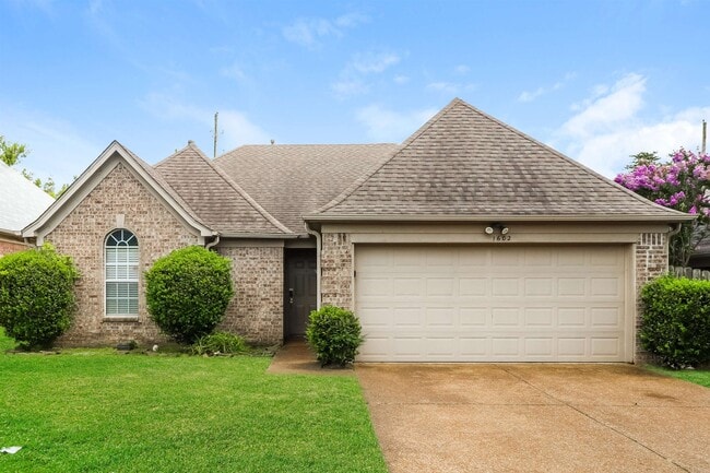 Building Photo - 1602 Far Dr Rental
